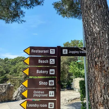 Campsite Mobile Tonka Biograd Na Moru
