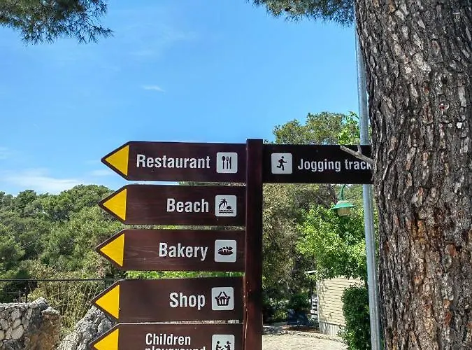 Camping Mobile Tonka Biograd Na Moru