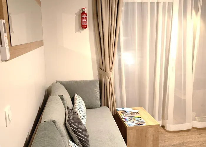 Mobile Tonka * Biograd Na Moru